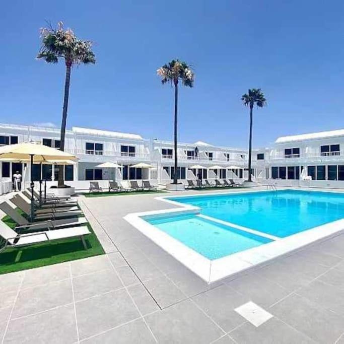 Puerto Del Carmen Airconditioned 2Bed Poolside Apt Экстерьер фото