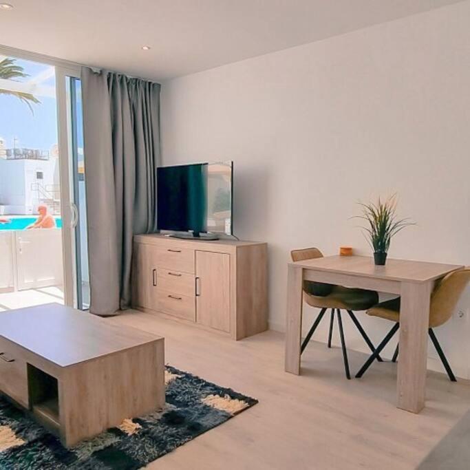 Puerto Del Carmen Airconditioned 2Bed Poolside Apt Экстерьер фото